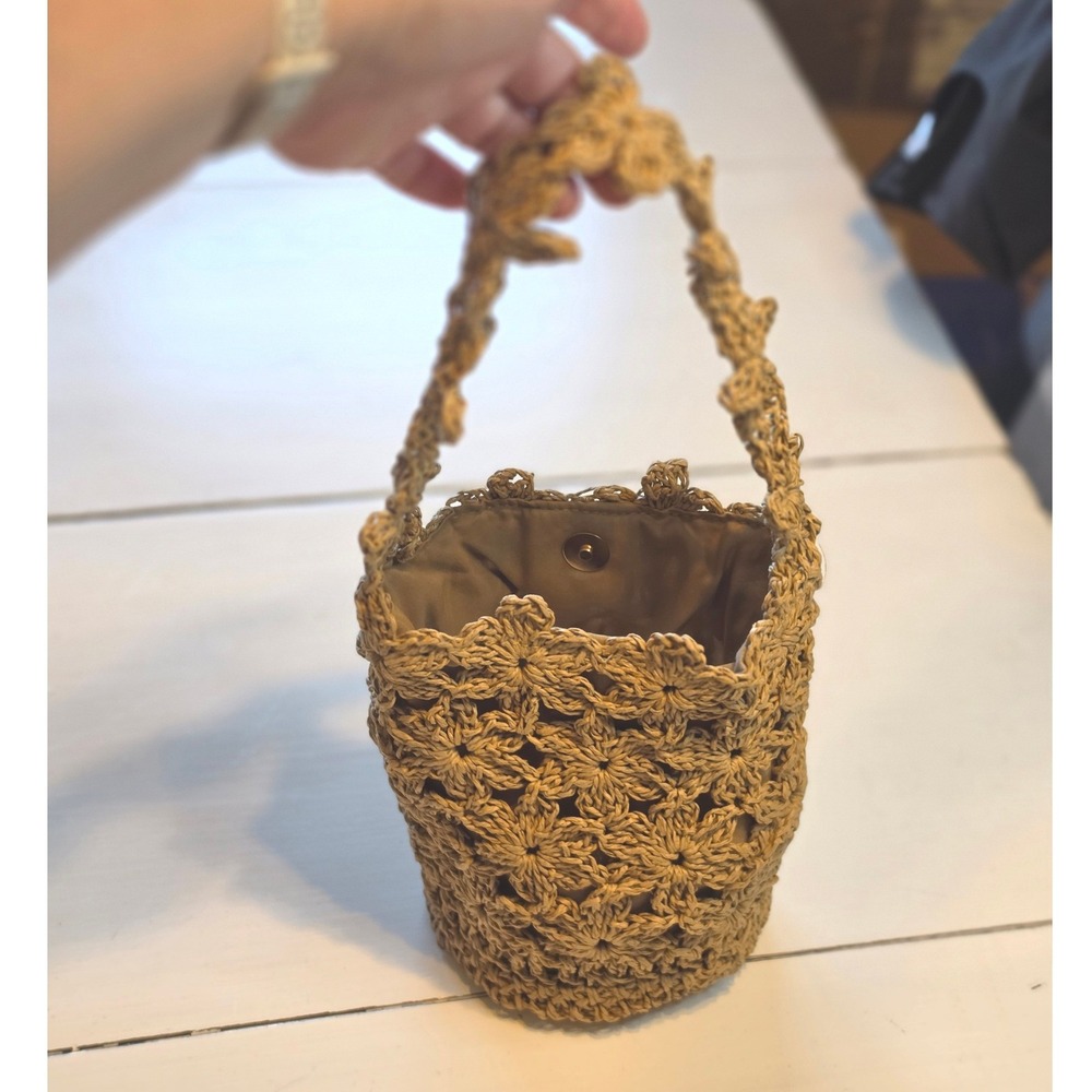 NWOT Straw Mini Floral Bucket Bag Tan Handwoven Open Knit Raffia Handbag